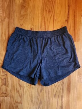Women’s Comfort Knit Shorts in Dark Heather Grey